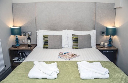 Chester Hotel | Base Serviced Apartments - City Road