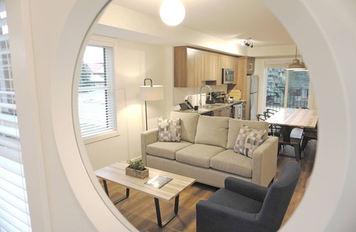 Canmore Apartment | Basecamp Resorts Canmore I Six Bedroom Apartment