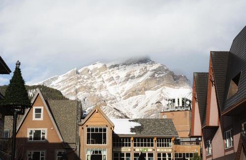 Banff Apartment | Basecamp Suites Banff