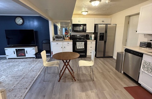 Clearfield House | Basement 2-bedroom in Clearfield with WiFi and AC