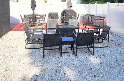 Downtown Baltimore House | BASEMENT ONLY/OWNER OCCUPIED, free parking, in Baltimore City.