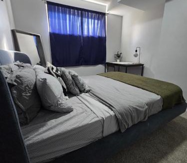 Brooklands Apartment | Basement suite in Winnipeg