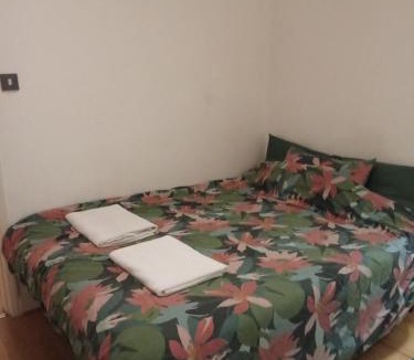 North Bitchburn Apartment | Basic 1 Bedroom 1st Floor Flat Apartment near Bishop Auckland Hospital