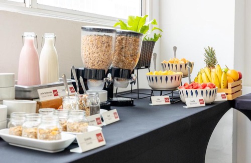 Granada Hotel | Basic Hotel Centenario by Hoteles MS