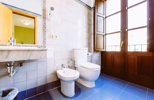 Santa Cruz Hotel | Basic Hotel Doña Manuela