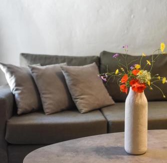 East Mani House | Basil Tree Stonehouse
