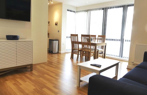 Basingstoke Apartment | Basingstoke Apartments, Alencon Link Executive Serviced Apartments
