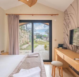 Urla Hotel | Baska Urla Otel
