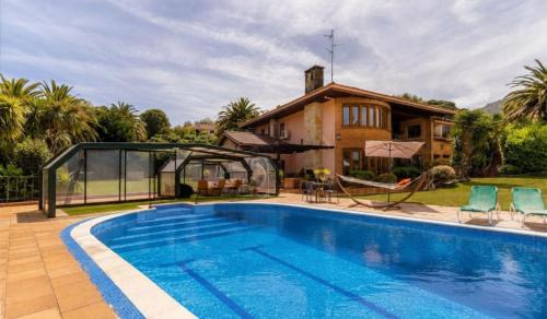Berreaga-Mendi House | Basque Palace, Mansion con Jardín, Barbacoa, Gimnasio, Piscina, Sauna