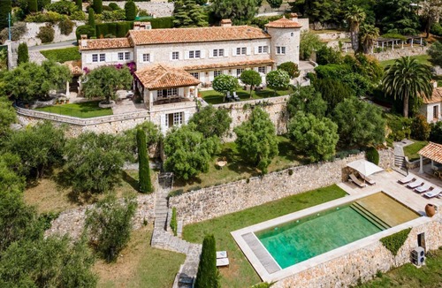 Vence Villa | Bastide Blanche - Five Bedroom Villa, Sleeps 12