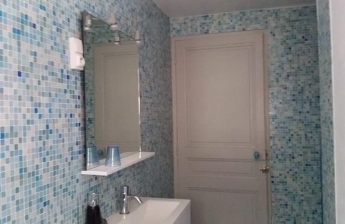 La Crau House | Bastide on old winery with swimming pool and WIFI for 11 people