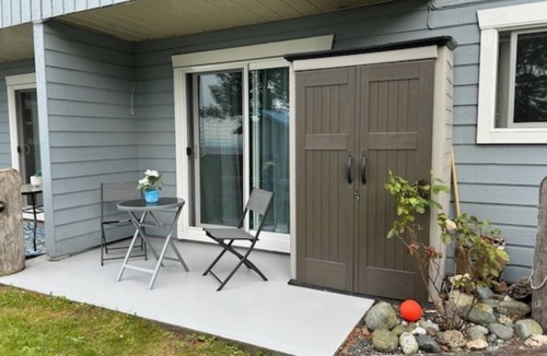 Courtenay Condo | Bates Beach Escape