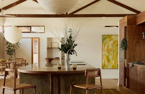 Federal House | Bates House Federal - Tranquil Federal Estate Getaway