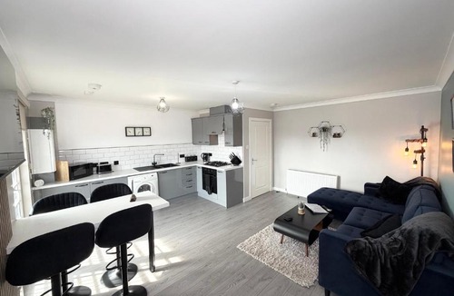 Bathgate Apartment | Bathgate Penthouse near Edinburgh