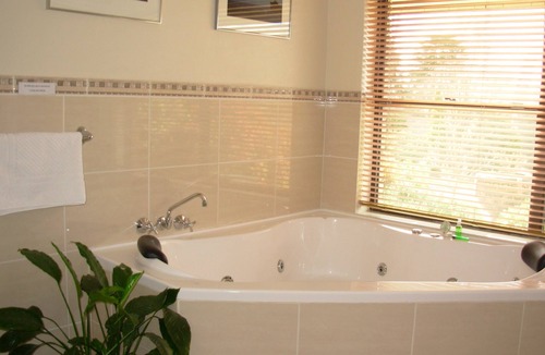 Bathurst Bed & Breakfast | Bathurst Heights B&B
