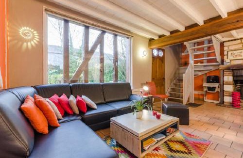 Laubressel House | baticelher
