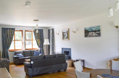 Carrbridge House | Battanropie Lodge