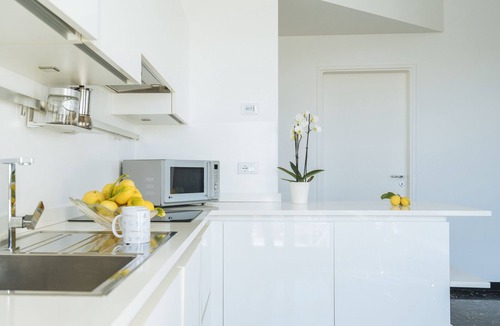 San Bartolomeo al Mare Villa | Battisti 28 - Three Bedroom Villa, Sleeps 6