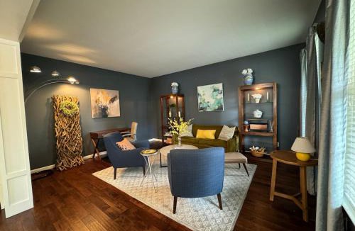 Monroe House | Battlefield Getaway