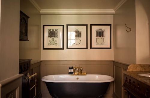Spitalfields Hotel | Batty Langley's