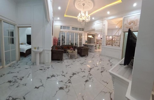 Ngaglik Villa | Batu Villa Sakura