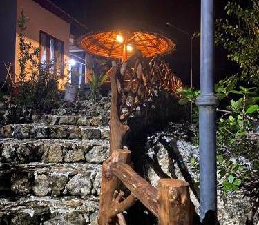 Batu Karas House | Batukaras beach hill villas