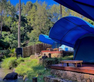 Pangalengan Hotel | Batupineus Riverside