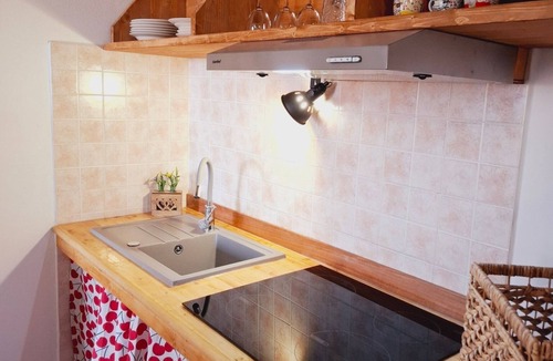 Monterotondo Marittimo Apartment | Bauernhauswohnung mit großer Terrasse by Interhome