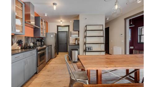 Taos Ski Valley House | Bavarian Chalet 2
