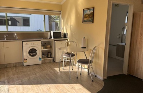South Bay Hotel | Bay Cottages