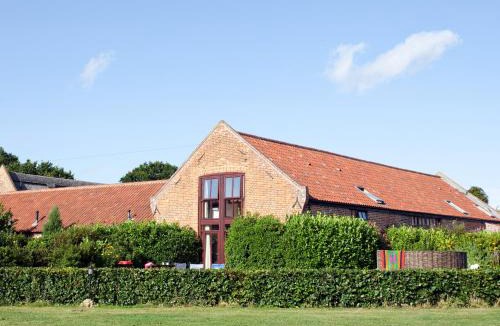 Irstead House | Bay - E4482