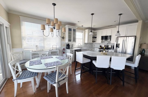 Avalon Condo | Bay front. Great location with beautiful sunset views.
