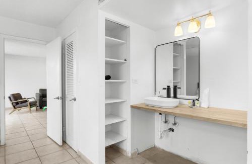 Bay Harbor Islands Apartment | Bay Harbor Sunset 3A