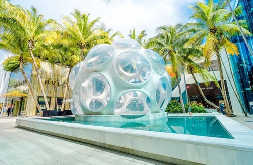 Northeast Miami Condo | Bay View Design District Apt, Pool, Gym & Parking