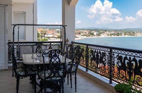 Petalidi Apartment | Bay View House