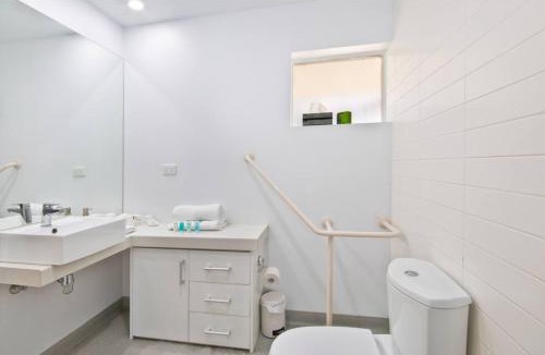 Lorne Apartment | Bay View Ocean Views