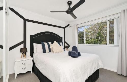 Torquay Apartment | Bay View Rooftop Escape