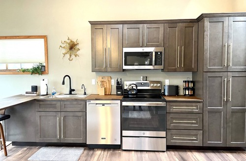 Florence Apartment | Bay Window -incredible river views- Old Town- new deck! Lots of stairs.