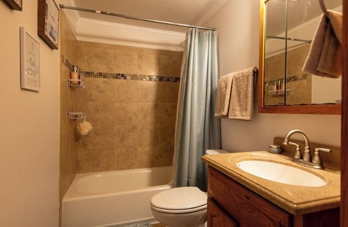 Buckroe Beach House | Baybreeze @ Buckroe -hot tub, sauna, game rm. 5bd