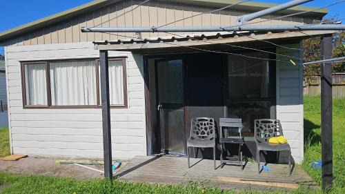 Mount Maunganui House | Bayfair Backpack House