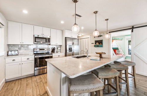 Anna Maria Villa | Bayfront Bliss! Pool, BBQ and Dolphin Views!