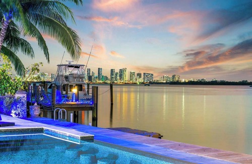 North Bay Village Villa | Bayfront Escape Poolside Luxury Villa with Sunset Views
