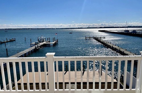 Willoughby Spit House | Bayfront House with Decks and Amazing Water Views in Norfolk, Virginia