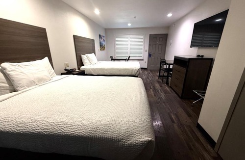 Manteca Hotel | Baymont by Wyndham Manteca