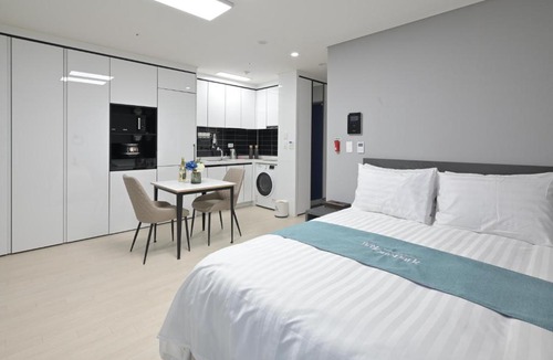 Yeosu Apartment | Bayone Park