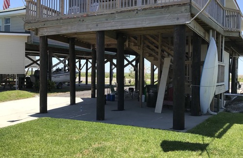 Chauvin House | Bayouside fishing camp with private launch