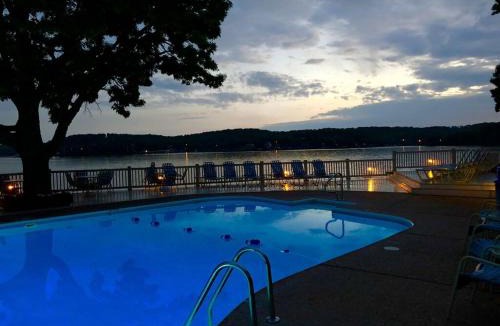 Lake Ozark Apartment | Baypoint Condo, Pool, Dock, relaxing location