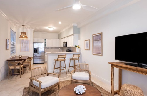 Islamorada Hotel | Bayside Tranquility: 3 Relaxing Villa w/Spacious Living Area & Kitchen