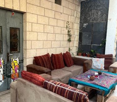 Al Abdali House | bayt alrahaal