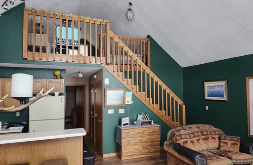 Mercer Cabin | Bayview 1